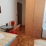 Rooms Zima Zirovnica