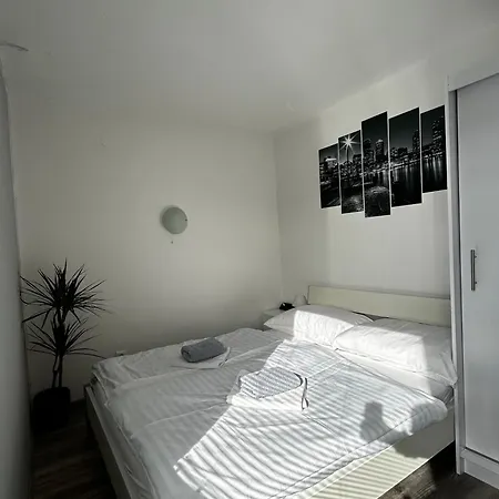 Guest house Zima 3*