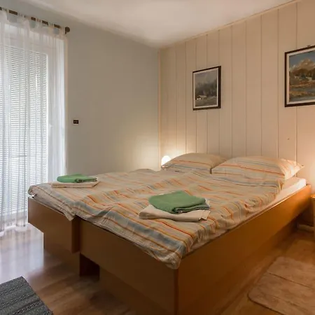 Guest house Zima