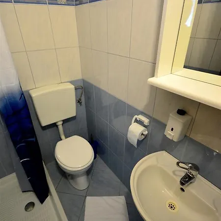 Guest house Zima 3*